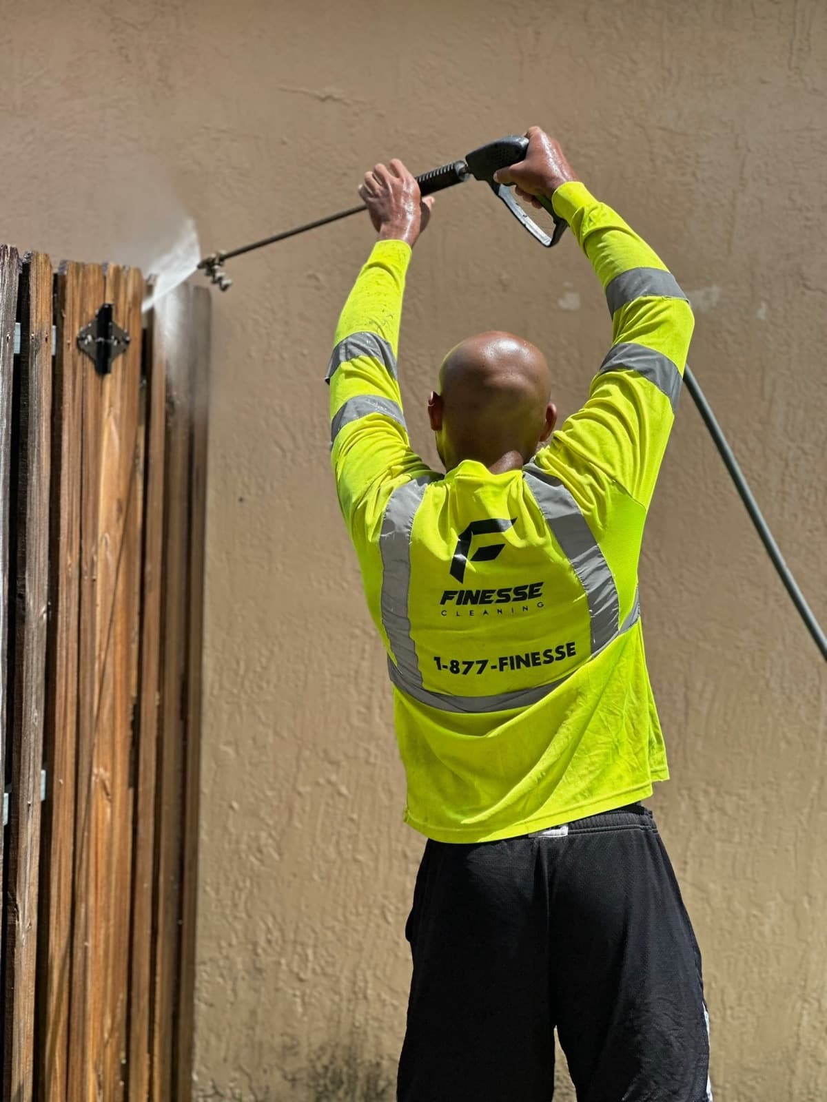 Fence Cleaning