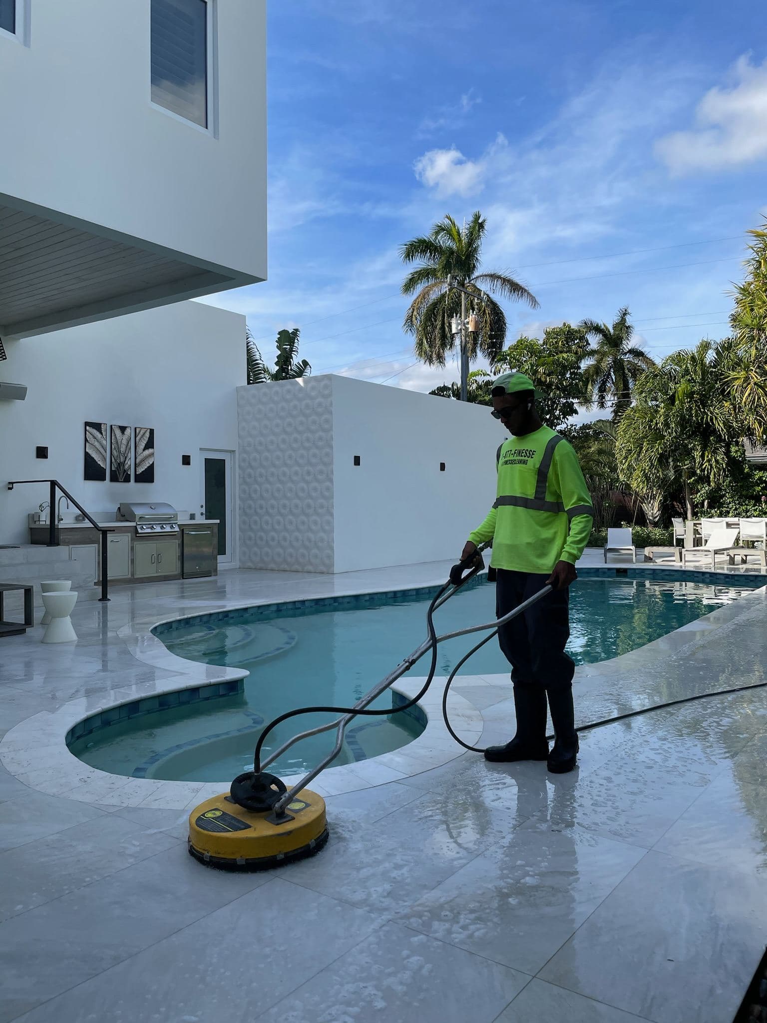 Pool Deck Cleaning